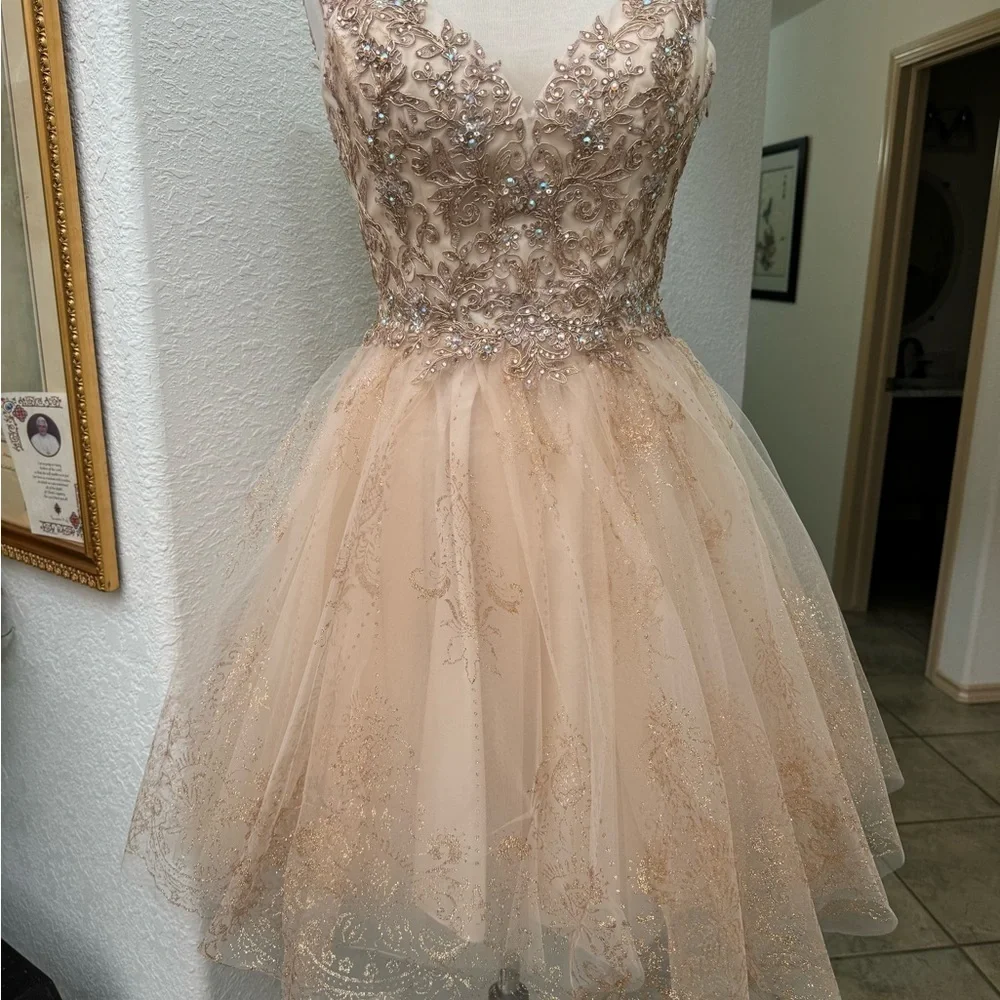 Dancing Queen Formal Sleeveless Mini Metallic Champagne Gold Dress‎ Women's XS